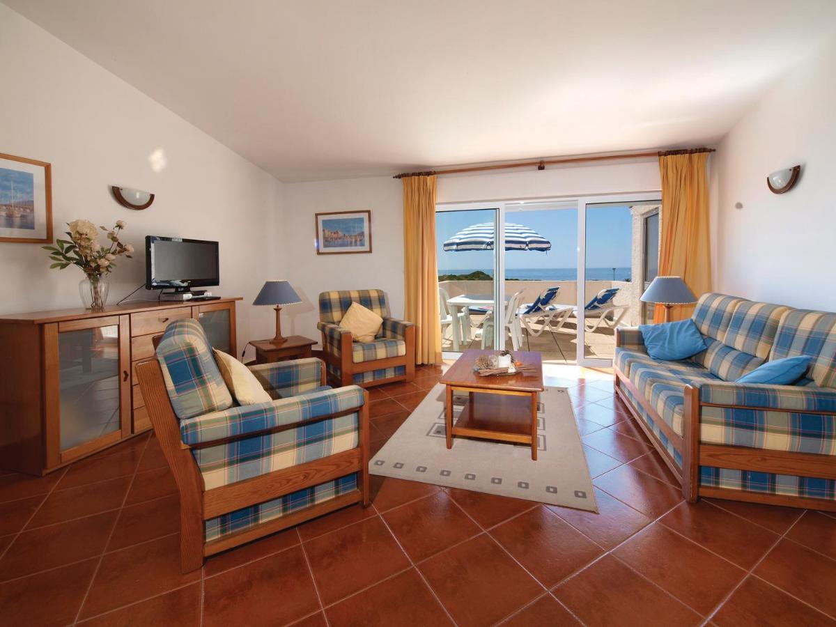 Seaview Apartments ซาเลมา ภายนอก รูปภาพ